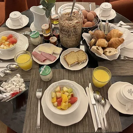 Les Tournelles 3* Paris