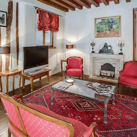 Hotel Les Tournelles
