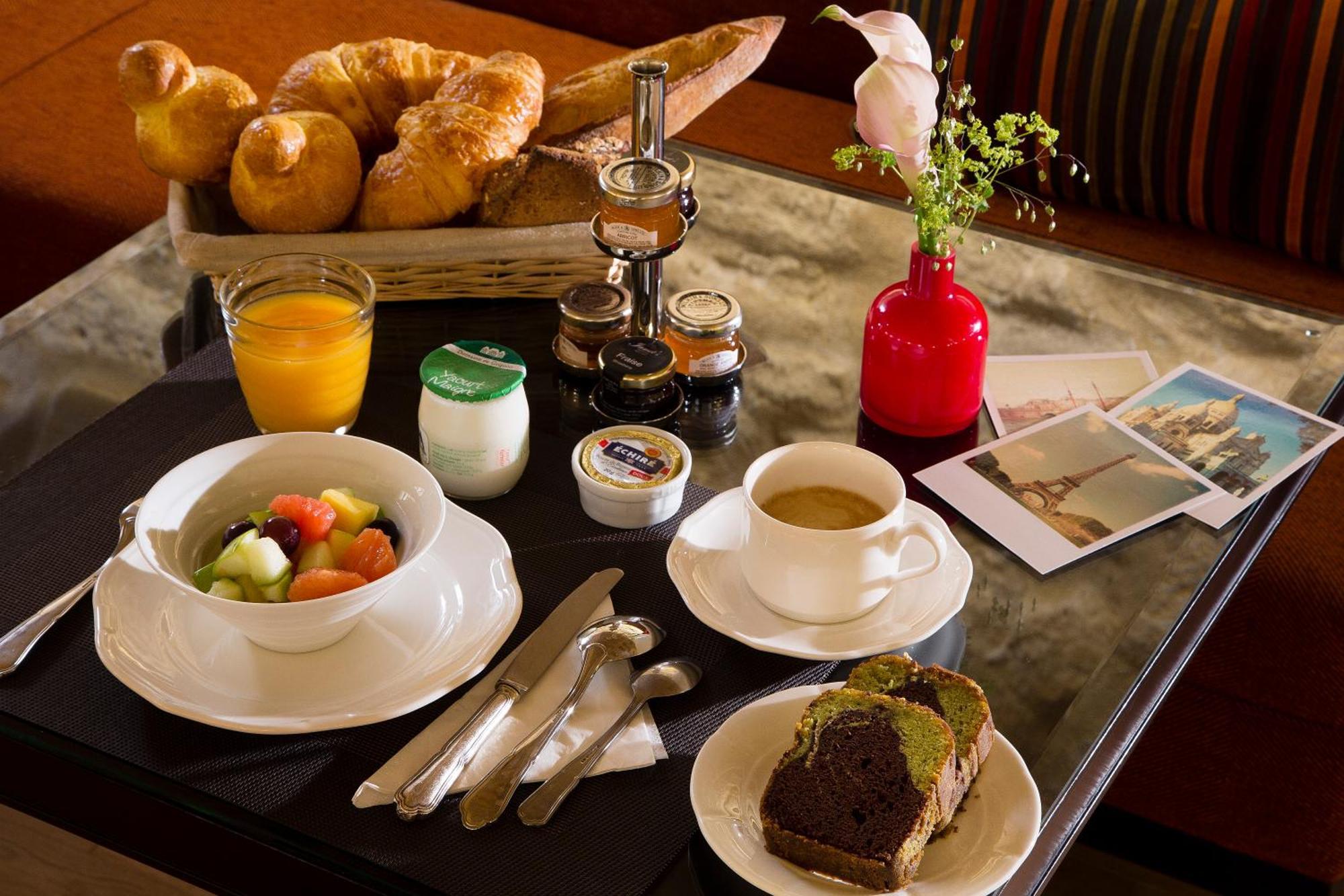 Les Tournelles Hotel 3*