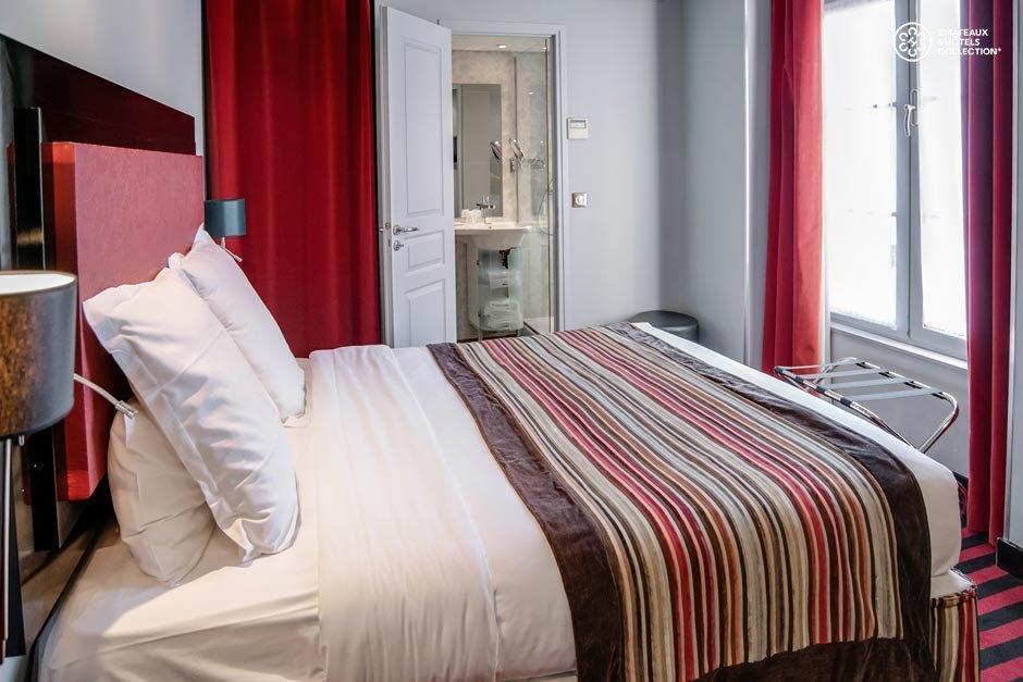 Hotel Les Tournelles Parigi